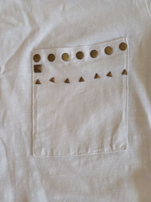 Koszulka t-shirt XS bluzka biała z kieszonką w napy z Sinsay