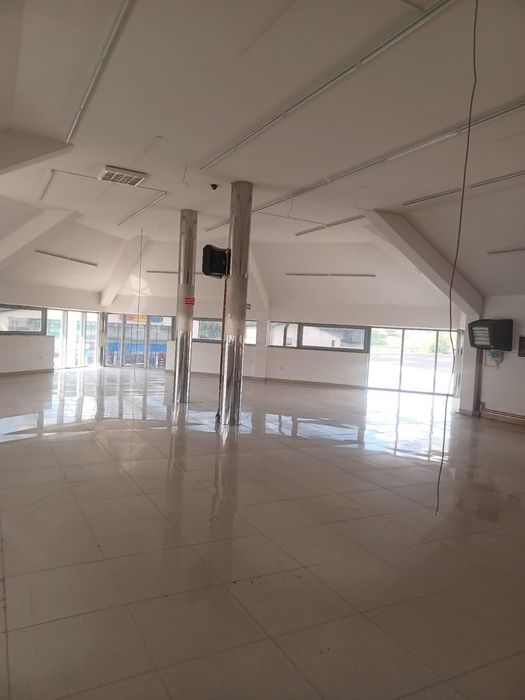 wynajmę lokal użytkowy Gorlice ul.Biecka 1 Galeria Rondo Center