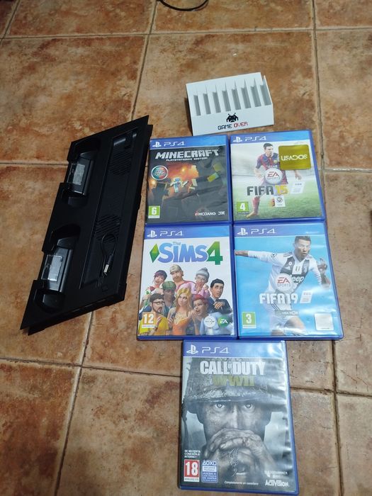 PlayStation 4 usado ler descrição!!!