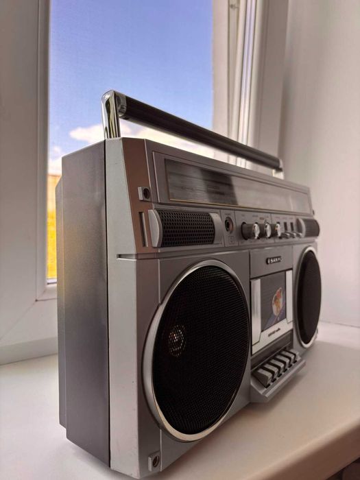 Магнітола SANYO m9830k
