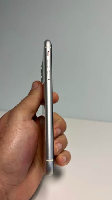 Iphone 11 , Branco de  128 gb