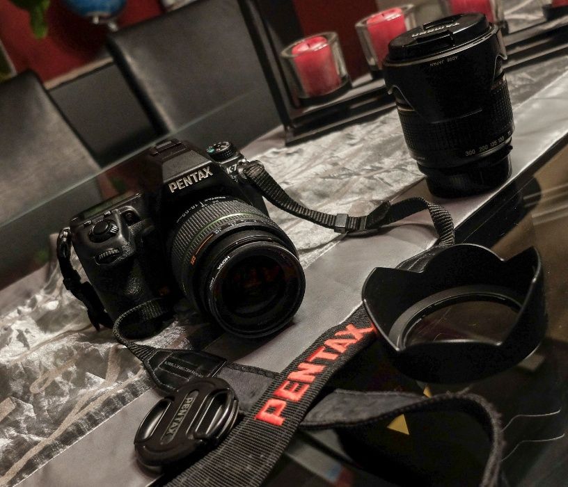 Pentax K7 + Lente Pentax 18-55 e Tamron 28-300 + 2 baterias e Mochila