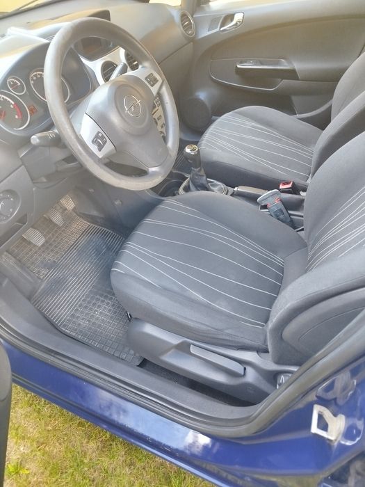 Sprzedam samochód osobowy marki Opel Astra 1,3-D CDTI