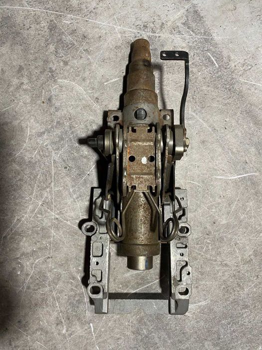 Рульова колонка Audi A4 B5 1.8 1994-2001  8D1419502G