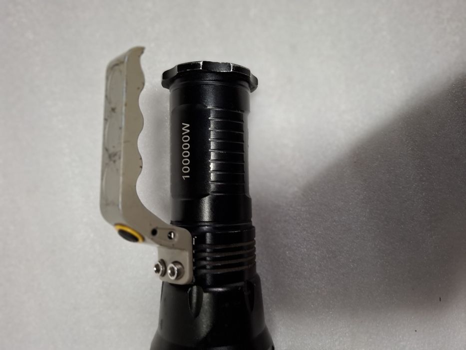 Latarka do ładowania