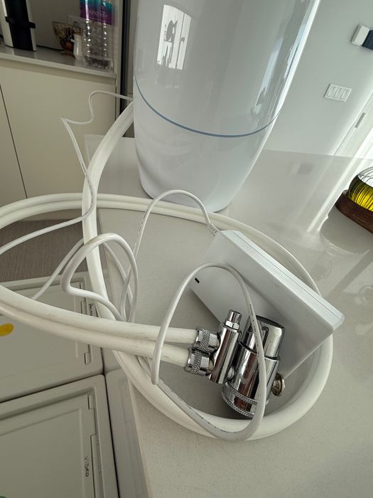 Máquina filtrar água Espring. Como nova.