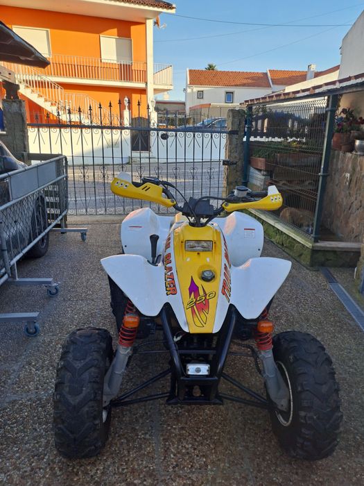 Moto 4 Polaris trailblazer 250  2T