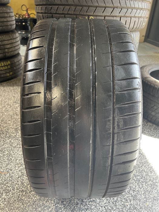 Opona Michelin Pilot Sport 4S 305/30/21 pojedynka
