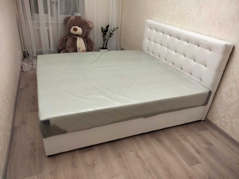 Ліжка двуспальні з каркасним матрацом – від виробника!