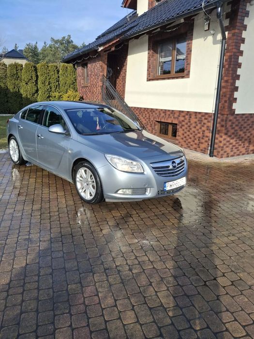 Opel Insignia Opel INSIGNIA 2.0 CDTI 130 KM z 2010 BEZWYPADKOWA Zarejestrowana