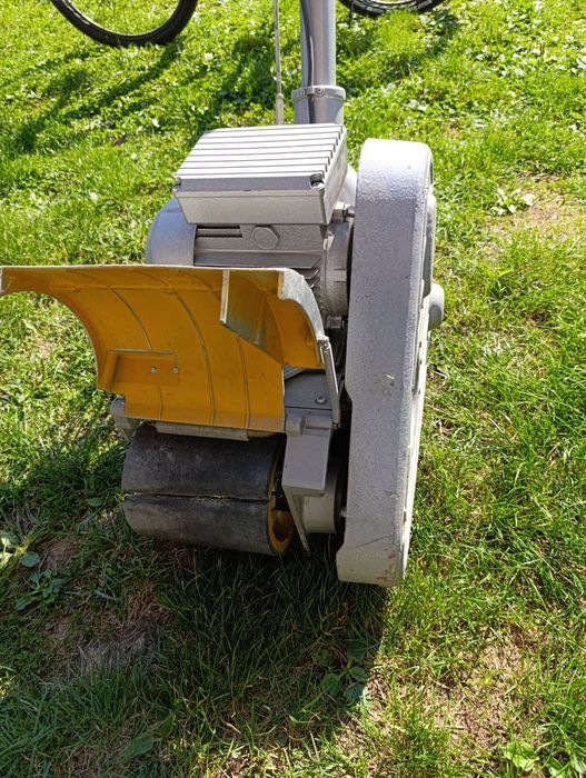 Паркетошліфувальна машинка со206