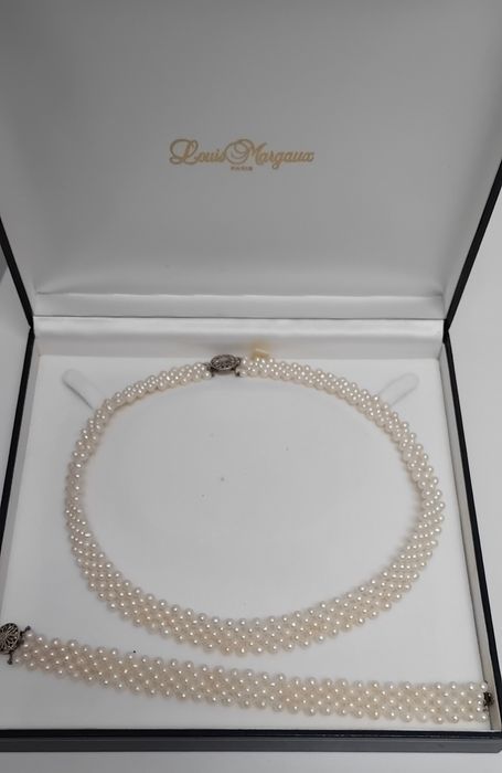 Colar e Pulseira de Pérolas