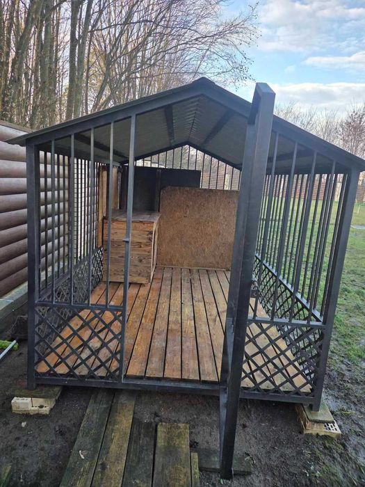 Надійний вольєр для собак 2×3м (Метал + Дерево)