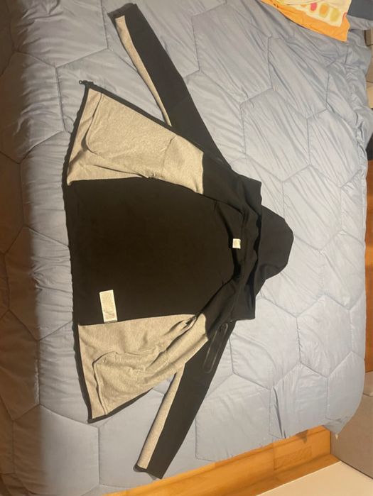 Casaco Nike Tech Fleece