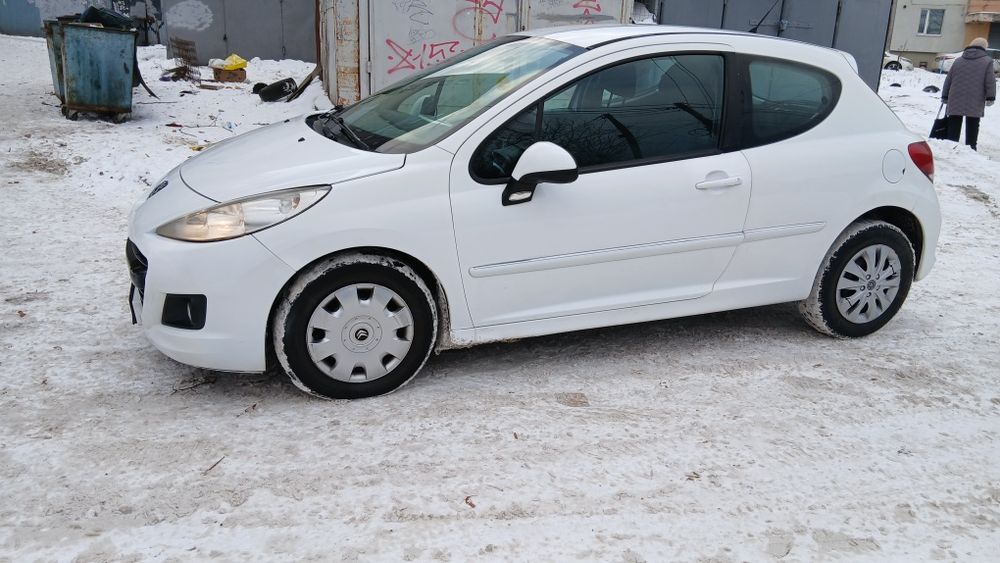 Продам пежо 207 стан авто відмінний