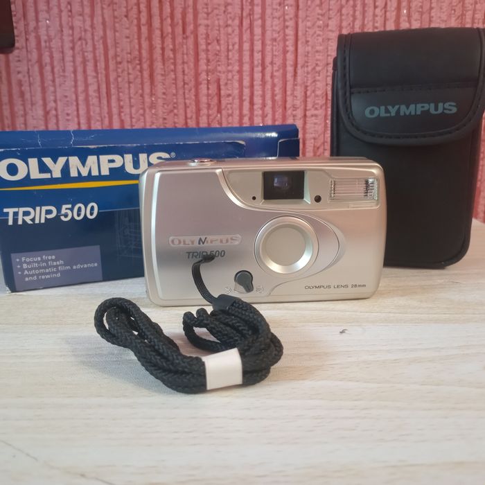 OLYMPUS trip 500