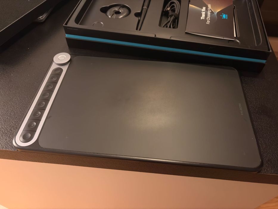 Tablet graficzny Huion Q620M Dial - stan dobry, 100% sprawny