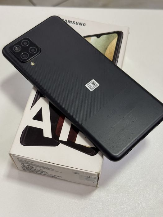 Samsubg Galaxy A12 Czarny