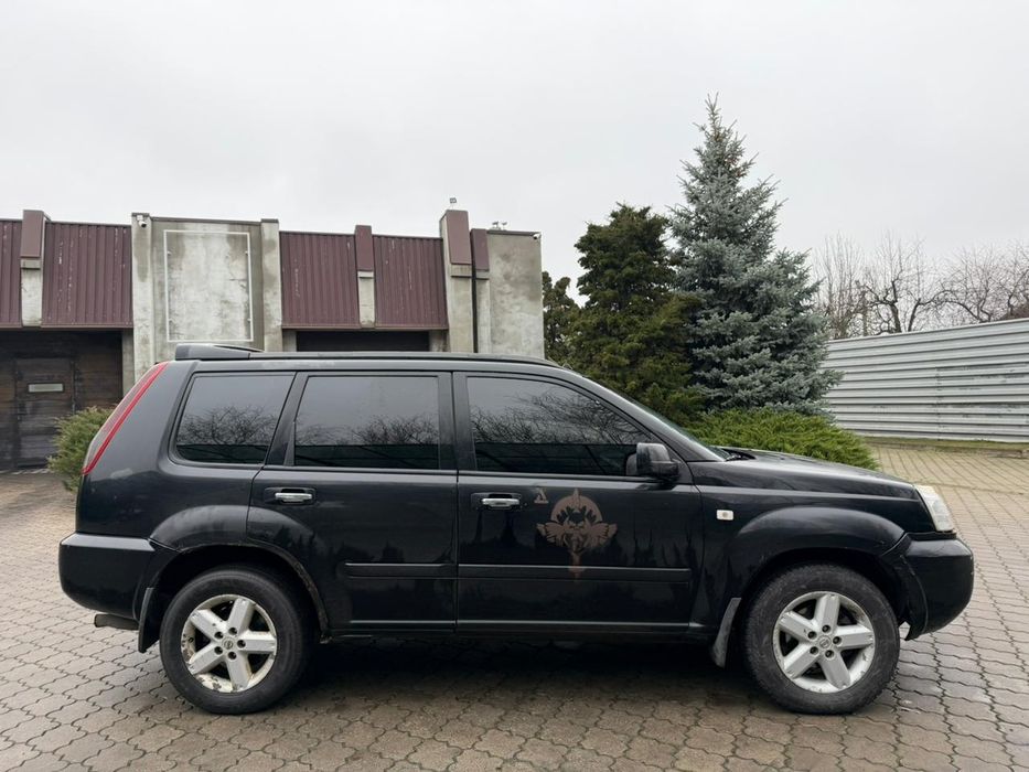 Срочно Nisan в хорошем состоянии