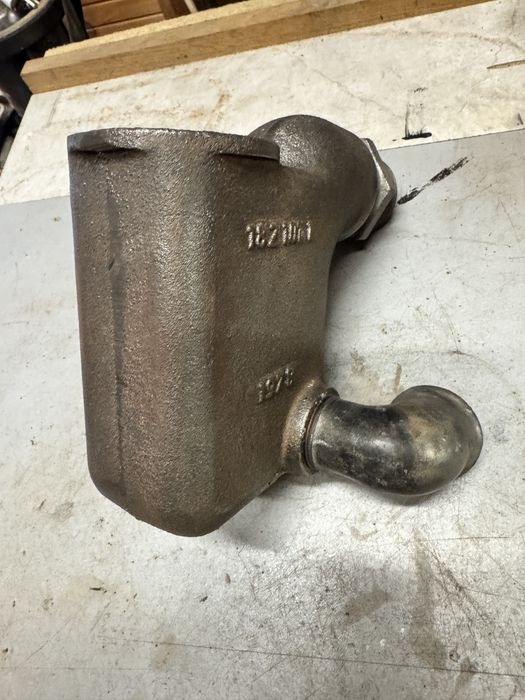 Syfon żeliwny PRL sprzedam