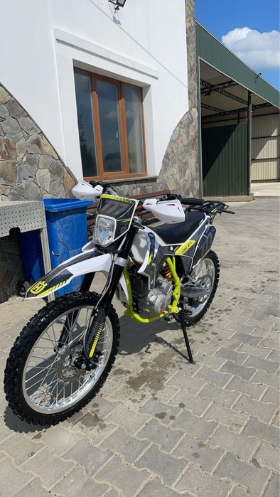 BSE J3D 250 2023 року