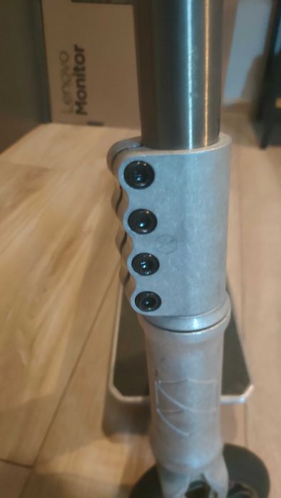 Hulajnoga native steam