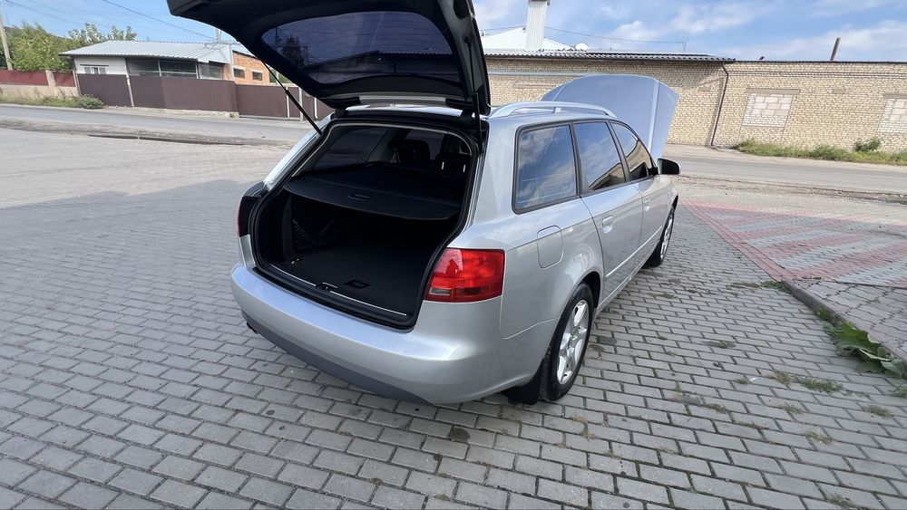 Продам AUDI  A4 B7