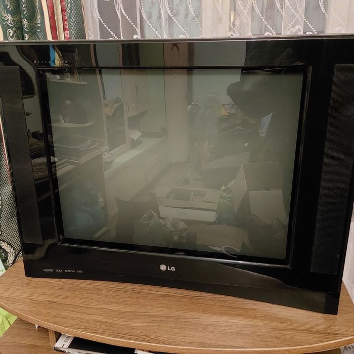 Телевізор LG 29 дюймів