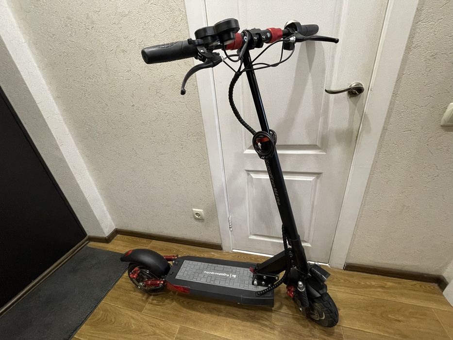 Продам електросамокат KugooKirin M4 Pro