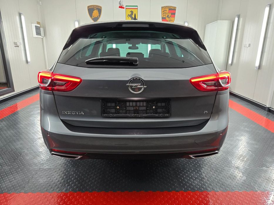 Opel Insignia 210KM_OPC_ULTIMATE_HUD_Pół_Skóra_Intellilux_Digital_Elek.Klapa_SERWIS