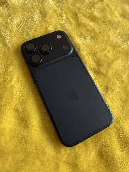 Iphone 17 pro 256GB idealny stan, gwarancja