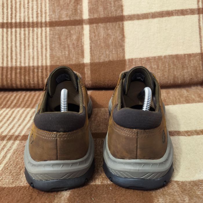 Чоловічі шкіряні кросівки Skechers