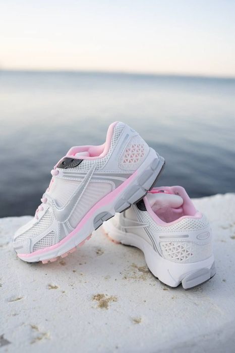 Nike Zoom Vomero 5 White Pink , женские кроссовки Найк  36 37 38 39 40