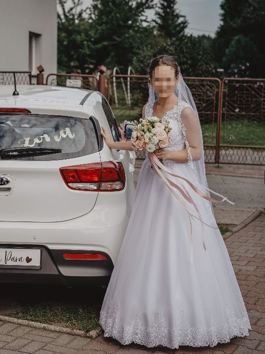 Suknia ślubna rozmiar 36 śnieżnobiała z gorsetem