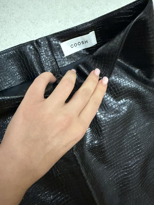 Спідниця з екошкіри coosh M