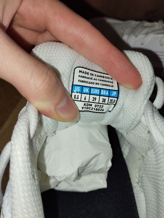 Спортивні жіночі кросівки Mizuno