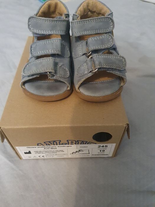 Sandały Ani but rozmiar 18