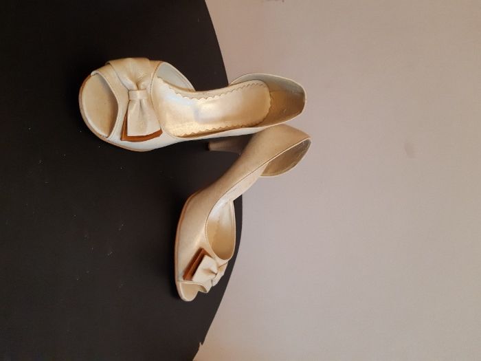 buty na obcasie peep toe beżowe nude 37 odkryte palce