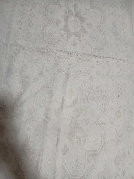 Colcha coroa de rei com 140 anos