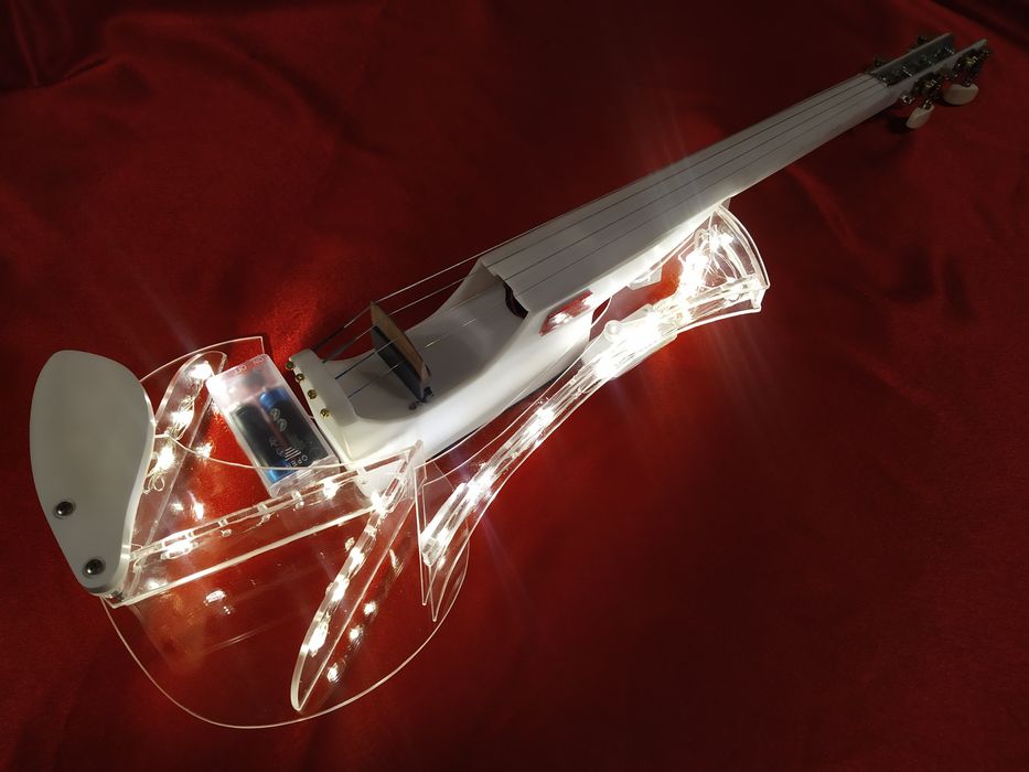 Nowe lutnicze kompozytowe skrzypce elektryczne Makowski Winter Night