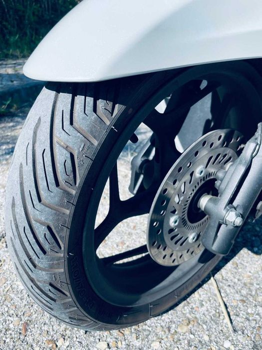 Honda PCX | QuadLock indução | 2024 | 5.461km