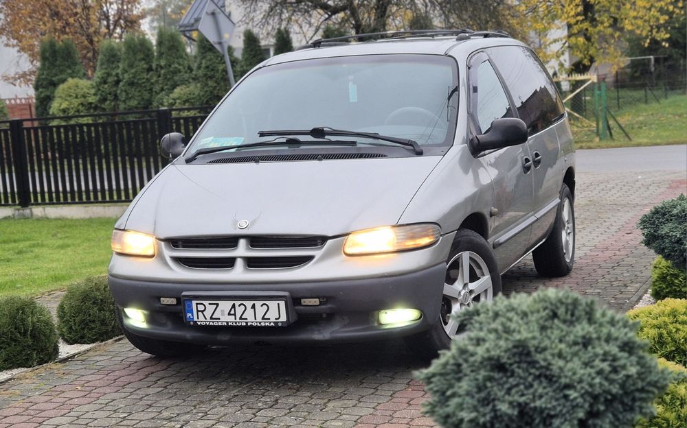 Chrysler Voyager
