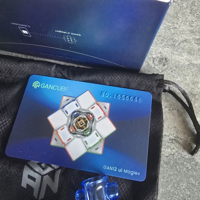 Kostka Rubika elektroniczna