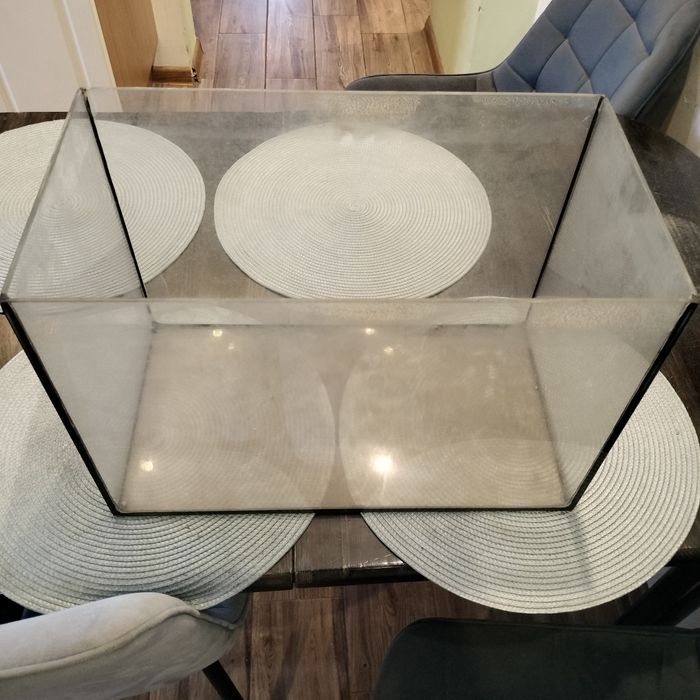 Akwarium proste około 32 litrowe