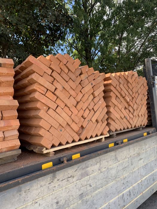 Цегла марка М100