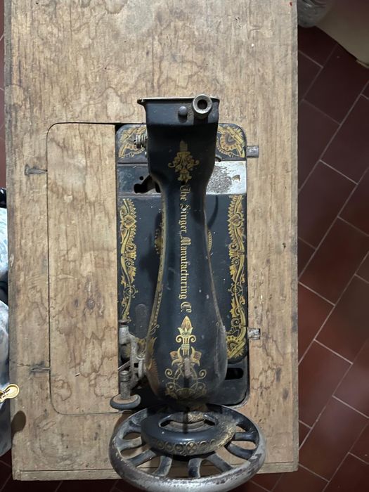 Maquina de Costura Singer