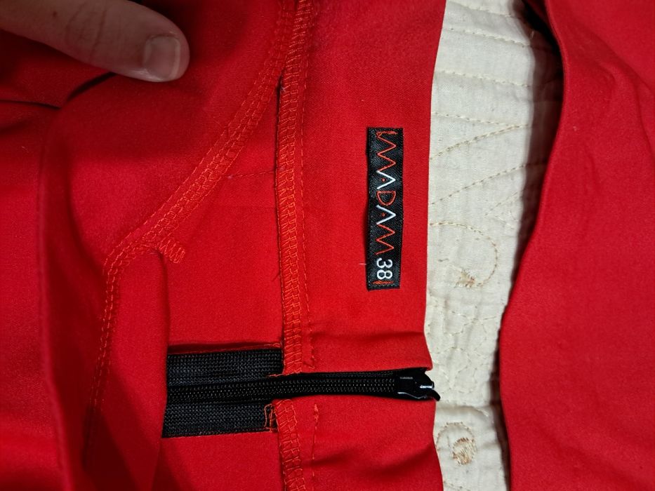 Одяг в хорошому стані