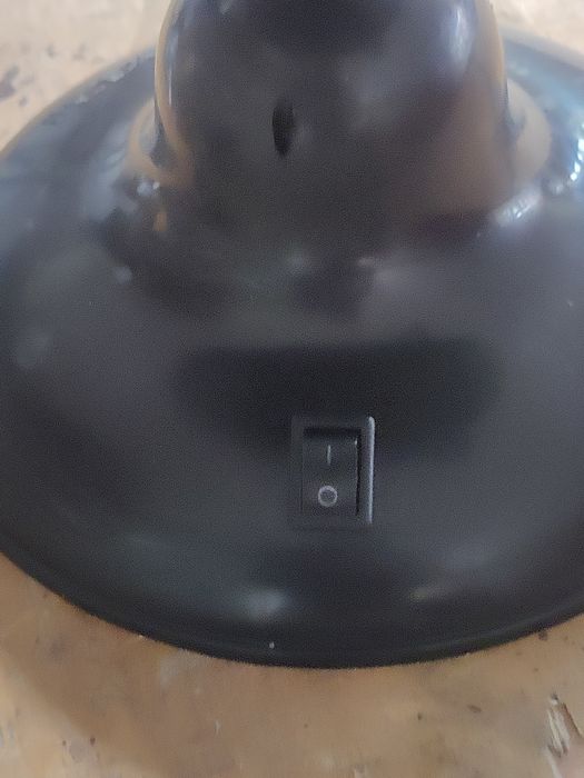 Bola de luzes rotativa