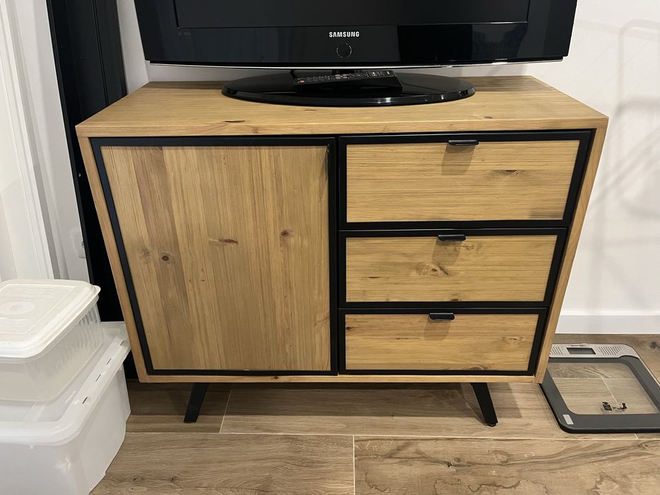 Movel pequeno aparador