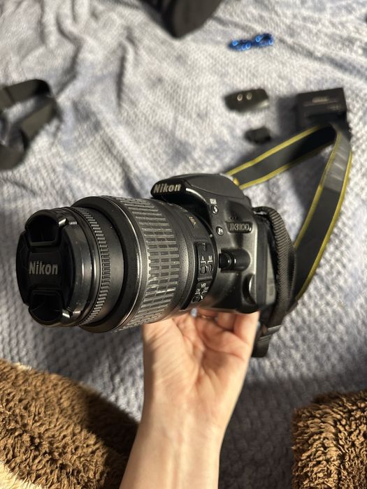 Зеркальний фотоапарат Nikon d3100